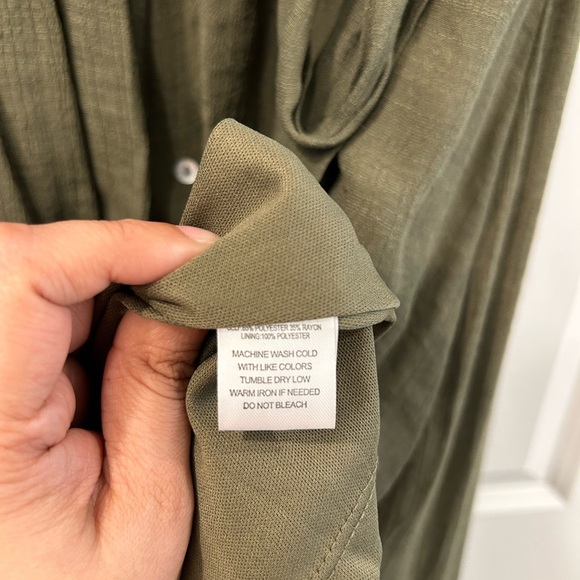 Olive Green Sleeveless Dress - Picture 5 of 7